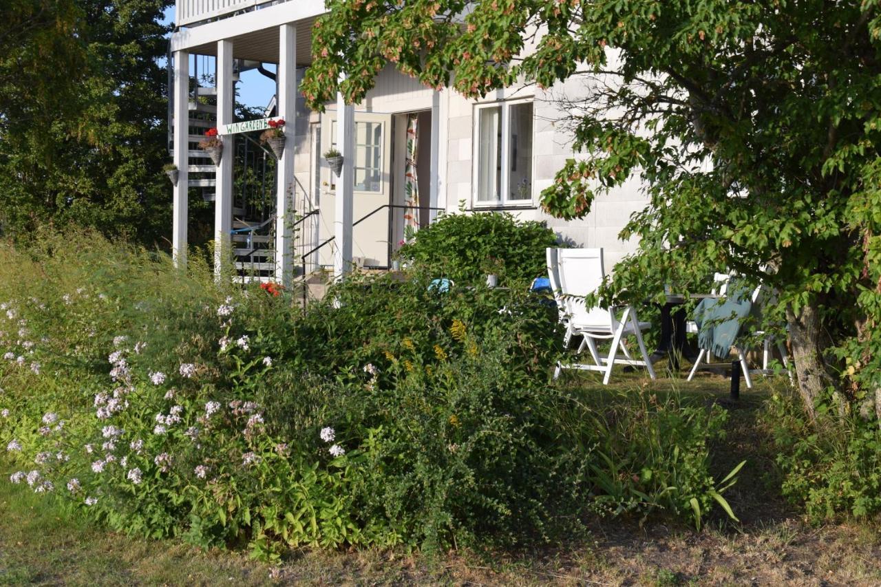 Wingarden B & B Saffle Bagian luar foto
